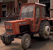 ADSA: Ri's Workshop restores and repairs tractors ADSA: Ri's Workshop restores and repairs tractors